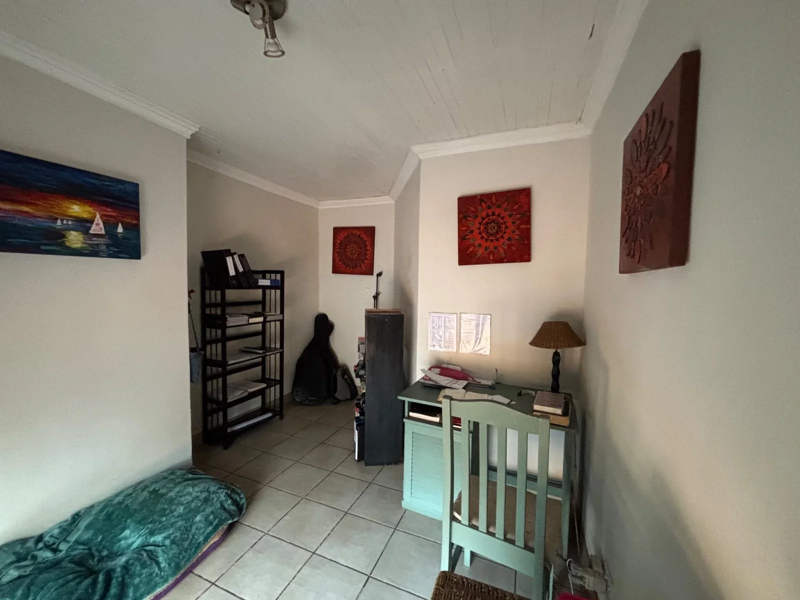 NEW LISTING ...... HOUSE WITH FLAT AND BOREHOLE!