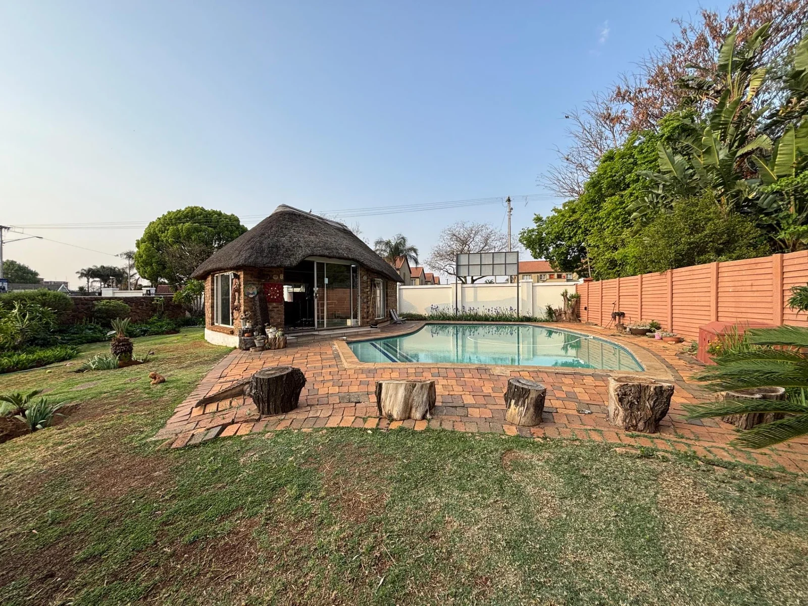 NEW LISTING ...... HOUSE WITH FLAT AND BOREHOLE!