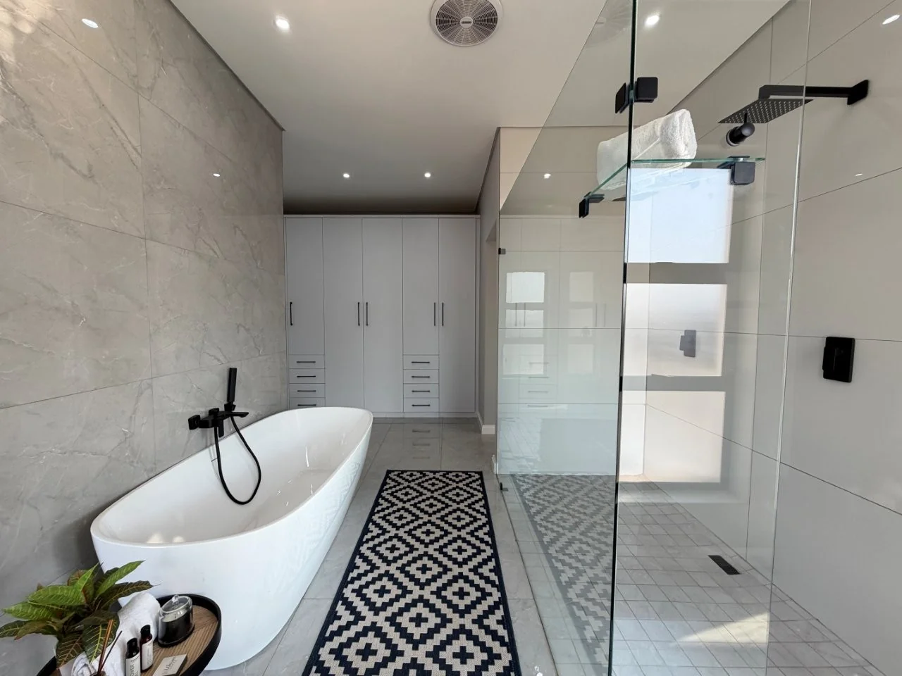 Brand-new modern TURNKEY PROPERTY AVAILABLE, on a corner stand  in Fountain Brook Estate.
