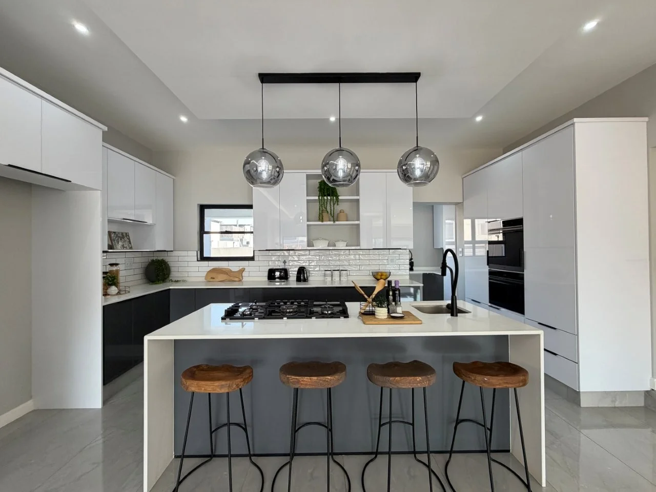 Brand-new modern TURNKEY PROPERTY AVAILABLE, on a corner stand  in Fountain Brook Estate.