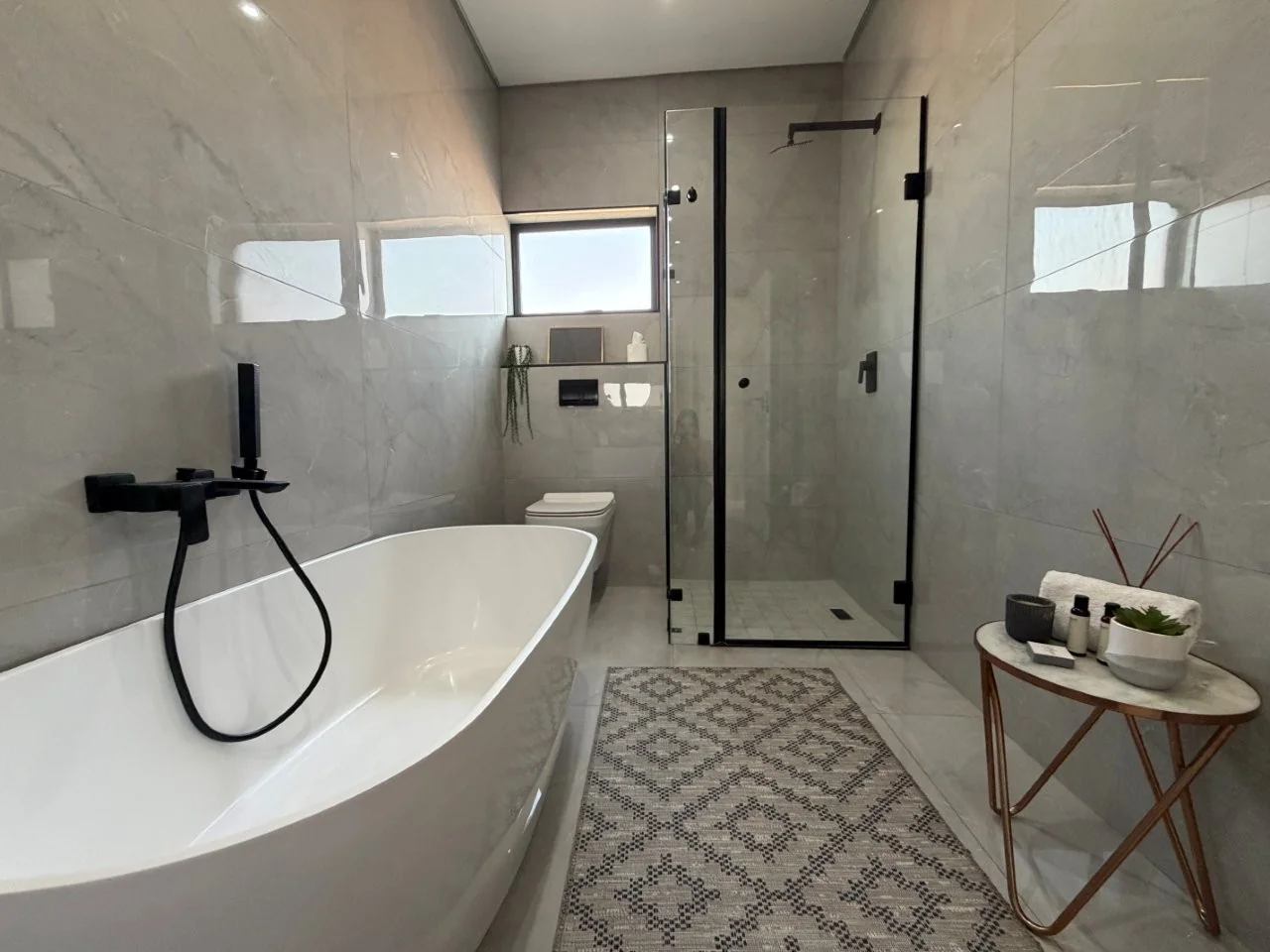 Brand-new modern TURNKEY PROPERTY AVAILABLE, on a corner stand  in Fountain Brook Estate.