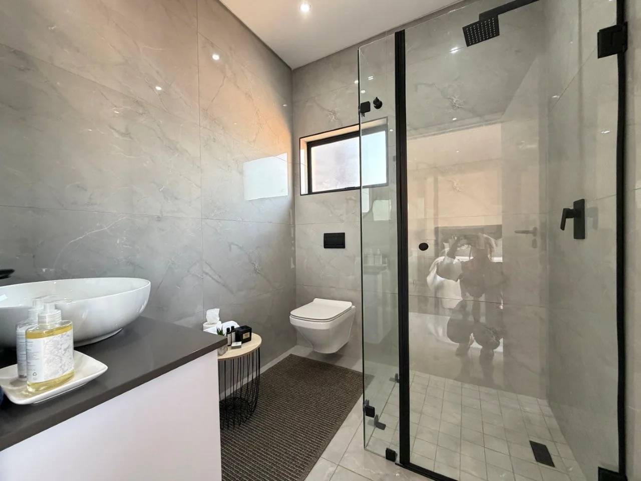 Brand-new modern TURNKEY PROPERTY AVAILABLE, on a corner stand  in Fountain Brook Estate.