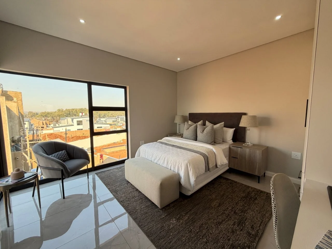 Brand-new modern TURNKEY PROPERTY AVAILABLE, on a corner stand  in Fountain Brook Estate.