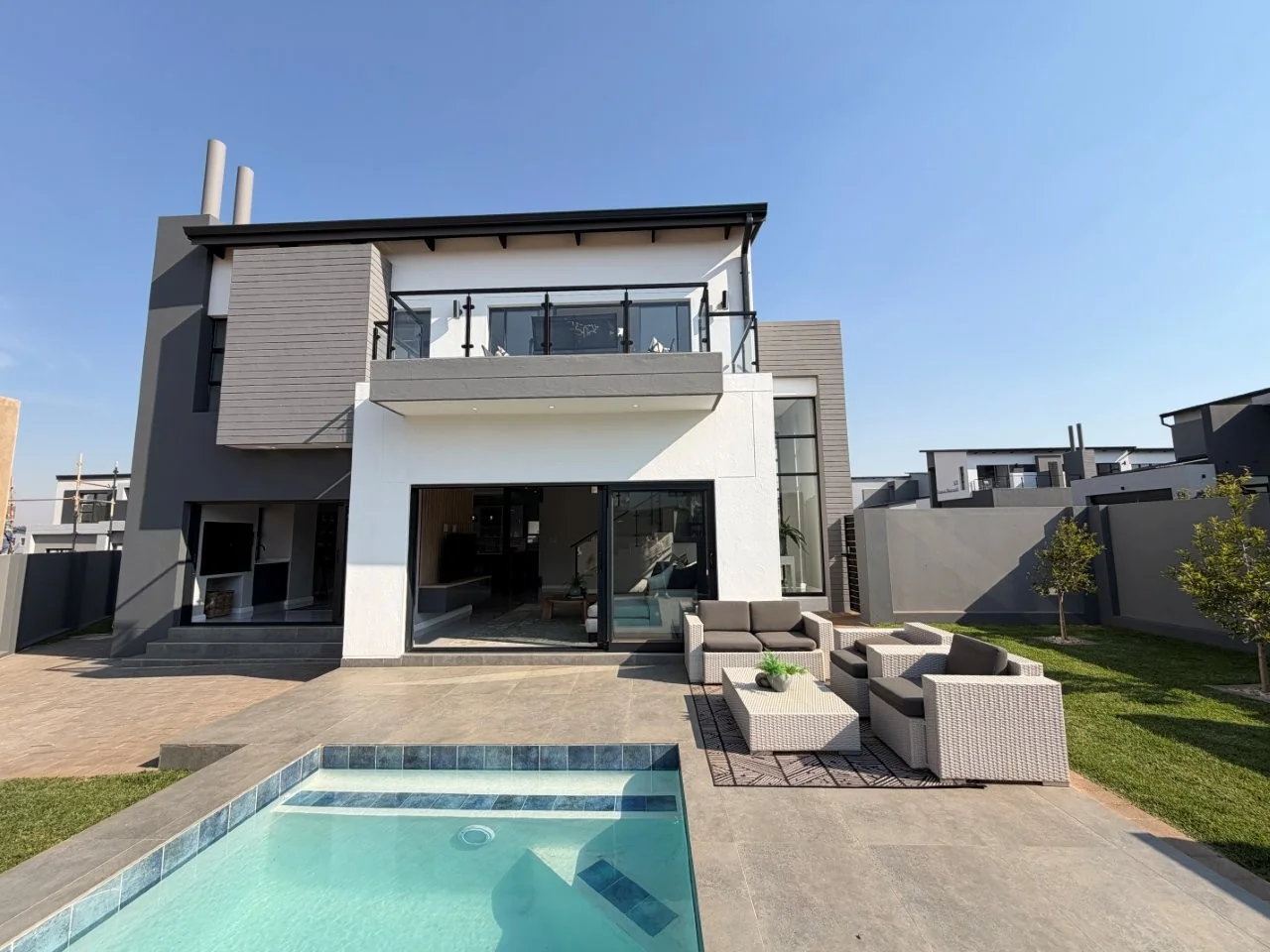 Brand-new modern TURNKEY PROPERTY AVAILABLE, on a corner stand  in Fountain Brook Estate.