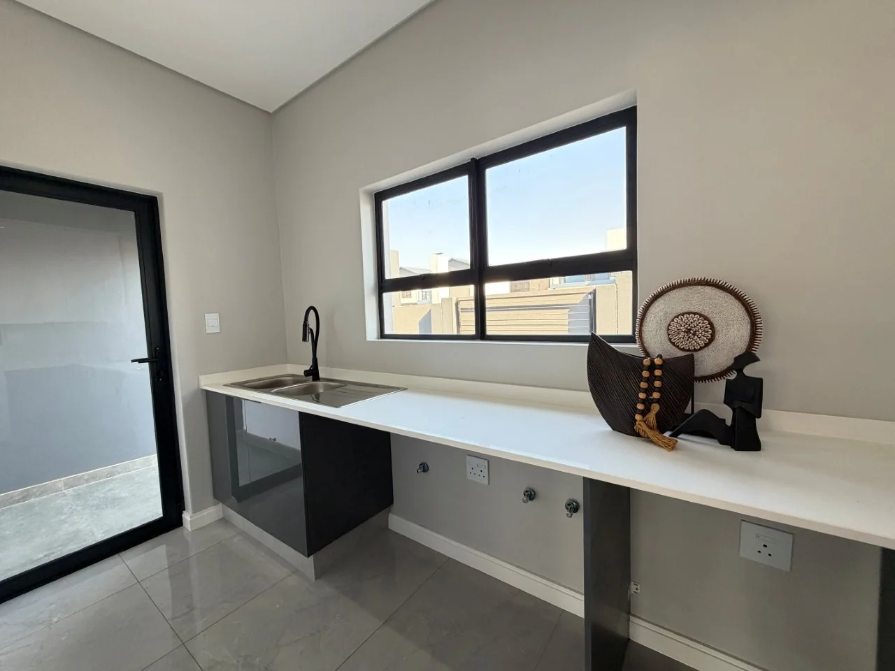 Brand-new modern TURNKEY PROPERTY AVAILABLE, on a corner stand  in Fountain Brook Estate.