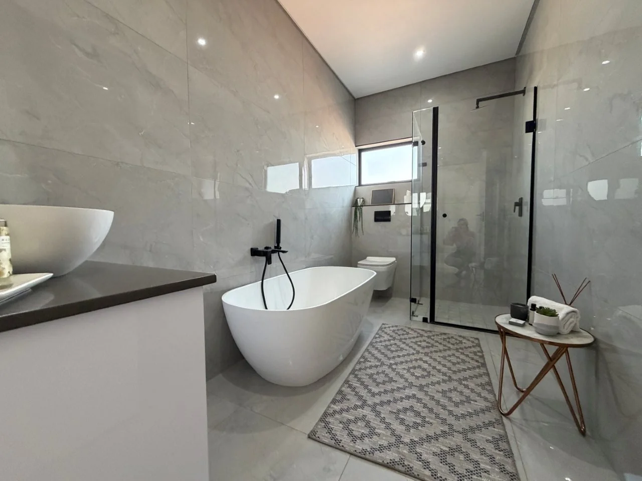 Brand-new modern TURNKEY PROPERTY AVAILABLE, on a corner stand  in Fountain Brook Estate.