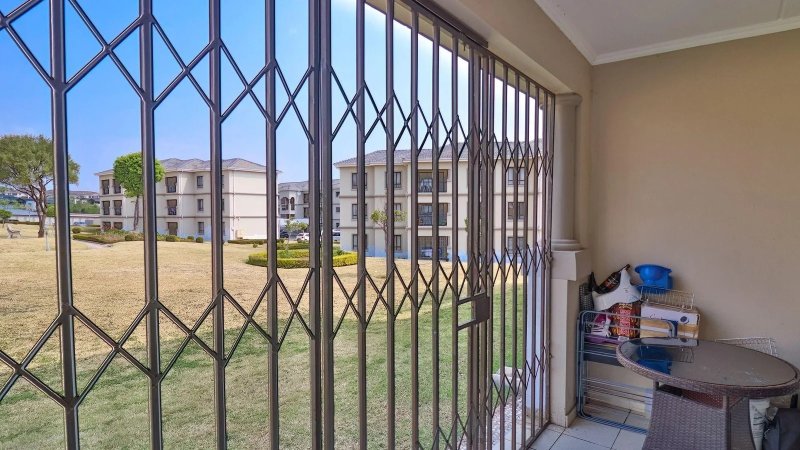 Modern Apartment for Sale in Summerset, Midrand