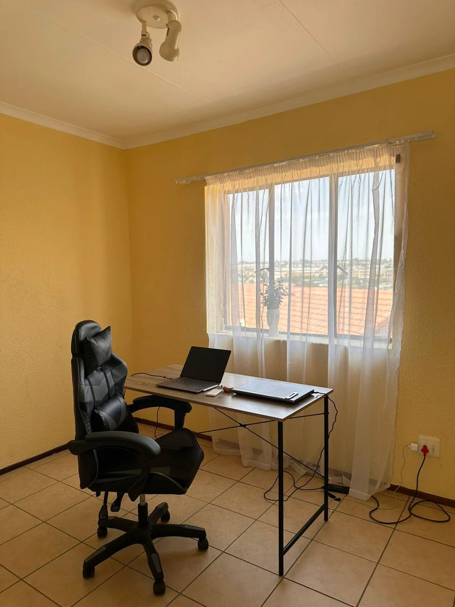 Duplex apartment for sale in Halfway Garden