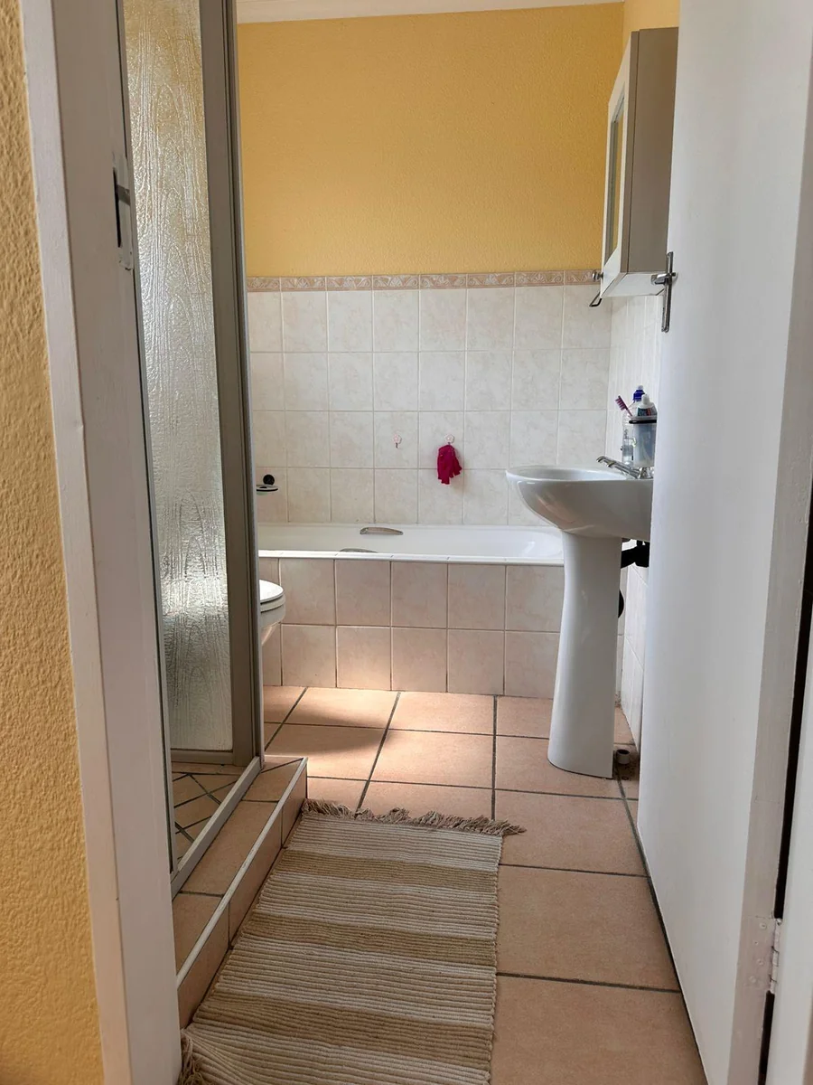 Duplex apartment for sale in Halfway Garden