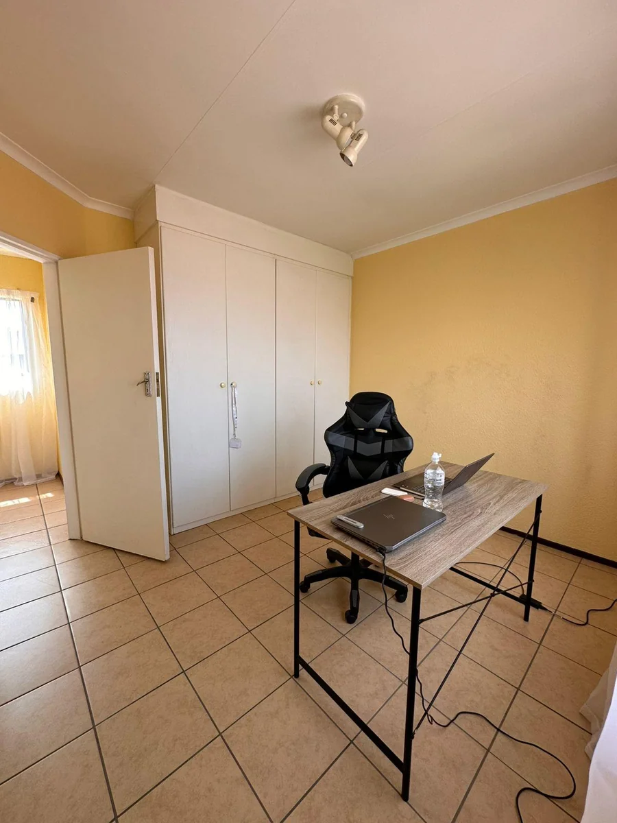 Duplex apartment for sale in Halfway Garden