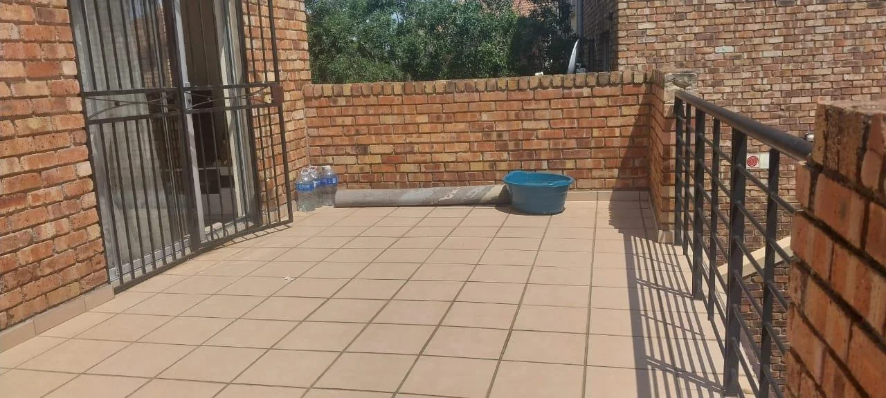 Duplex apartment for sale in Halfway Garden