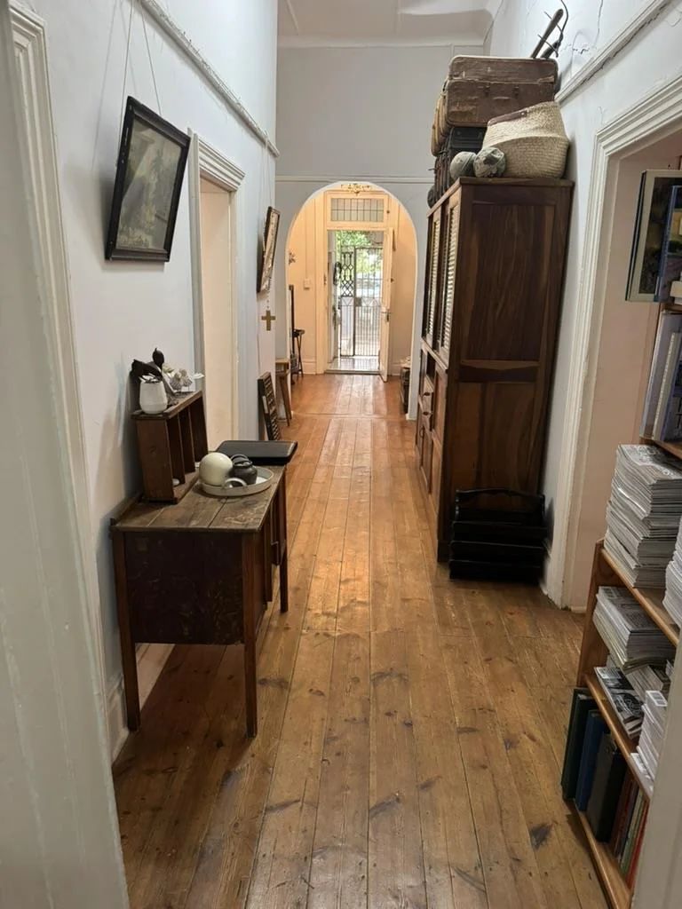 BEAUTIFUL SPACIOUS HOUSE IN A QUITE AREA