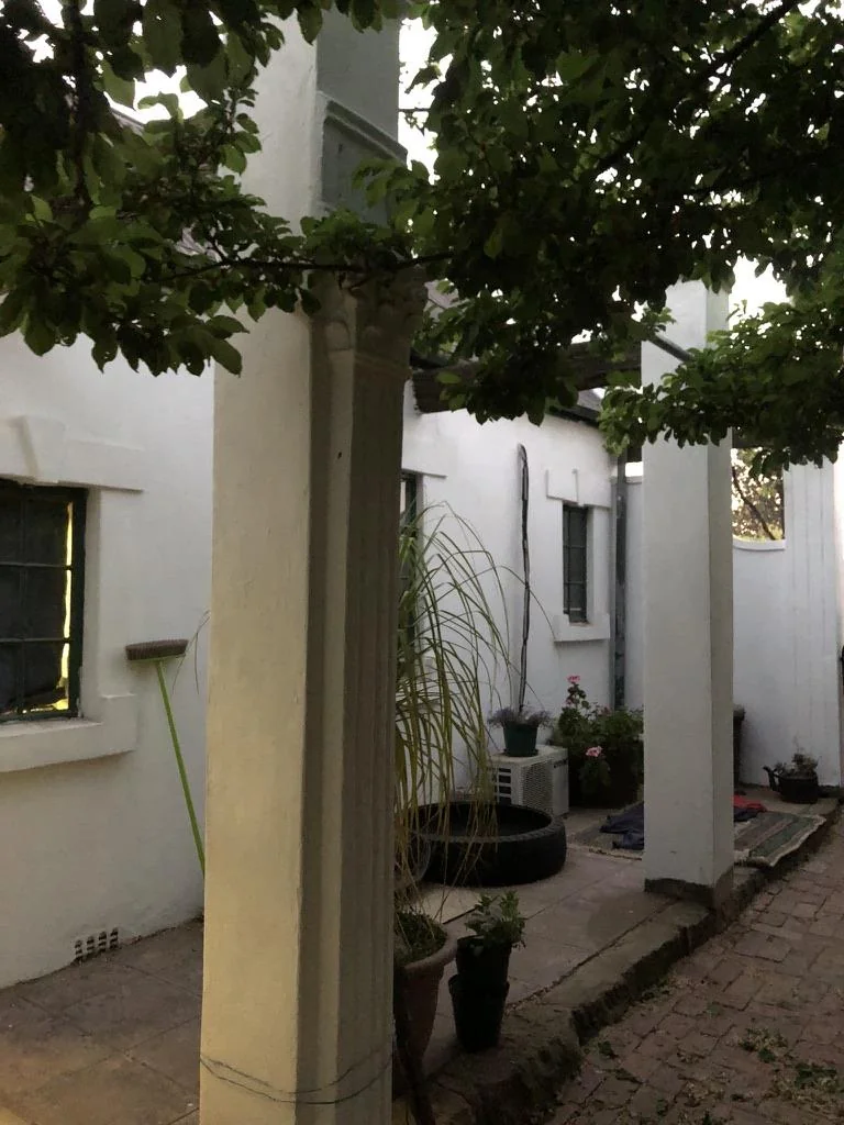 BEAUTIFUL SPACIOUS HOUSE IN A QUITE AREA