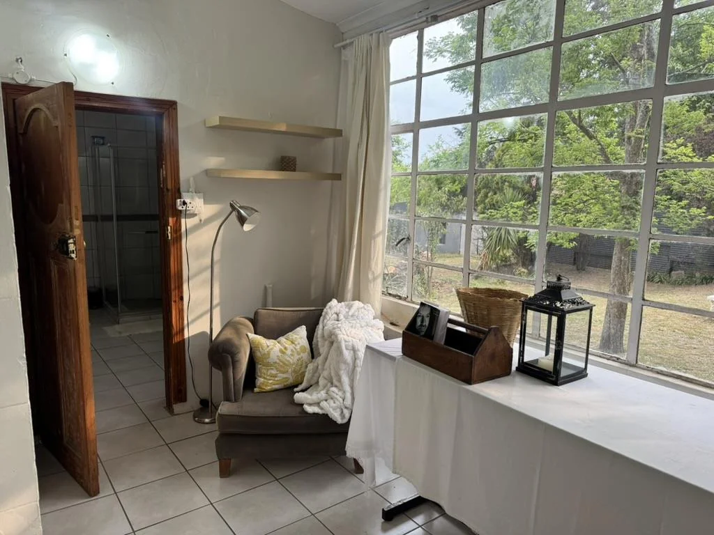 BEAUTIFUL SPACIOUS HOUSE IN A QUITE AREA