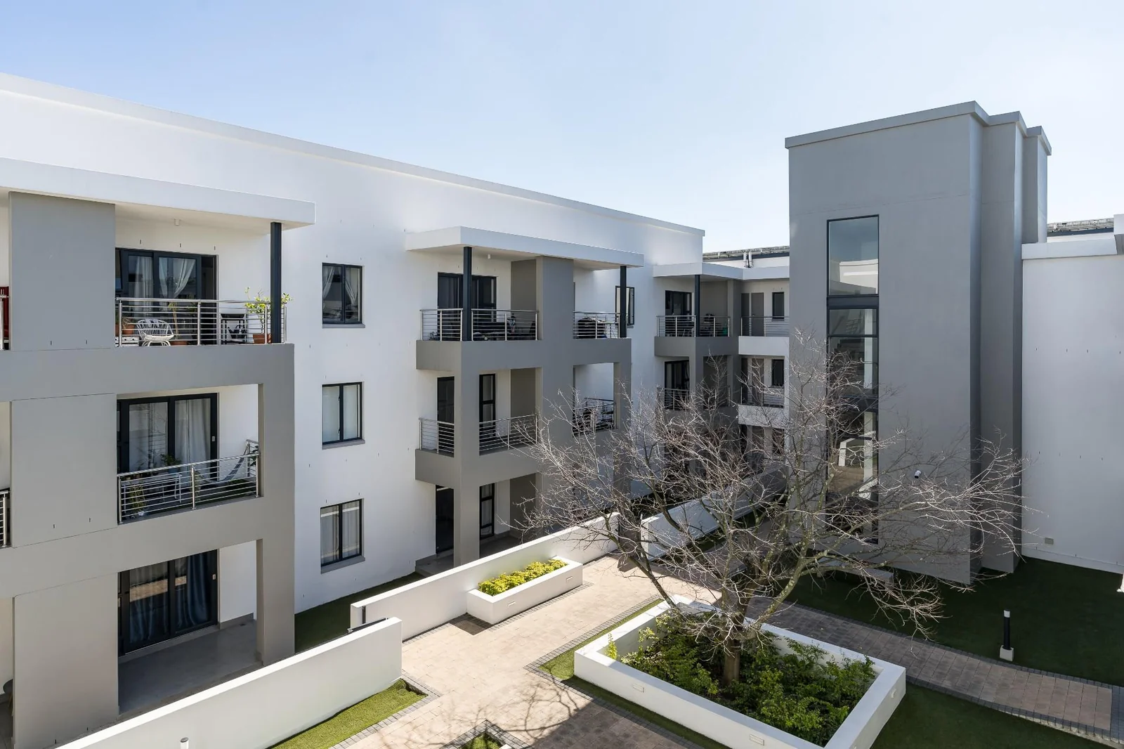 Stylish Apartment for Sale in Stellenbosch