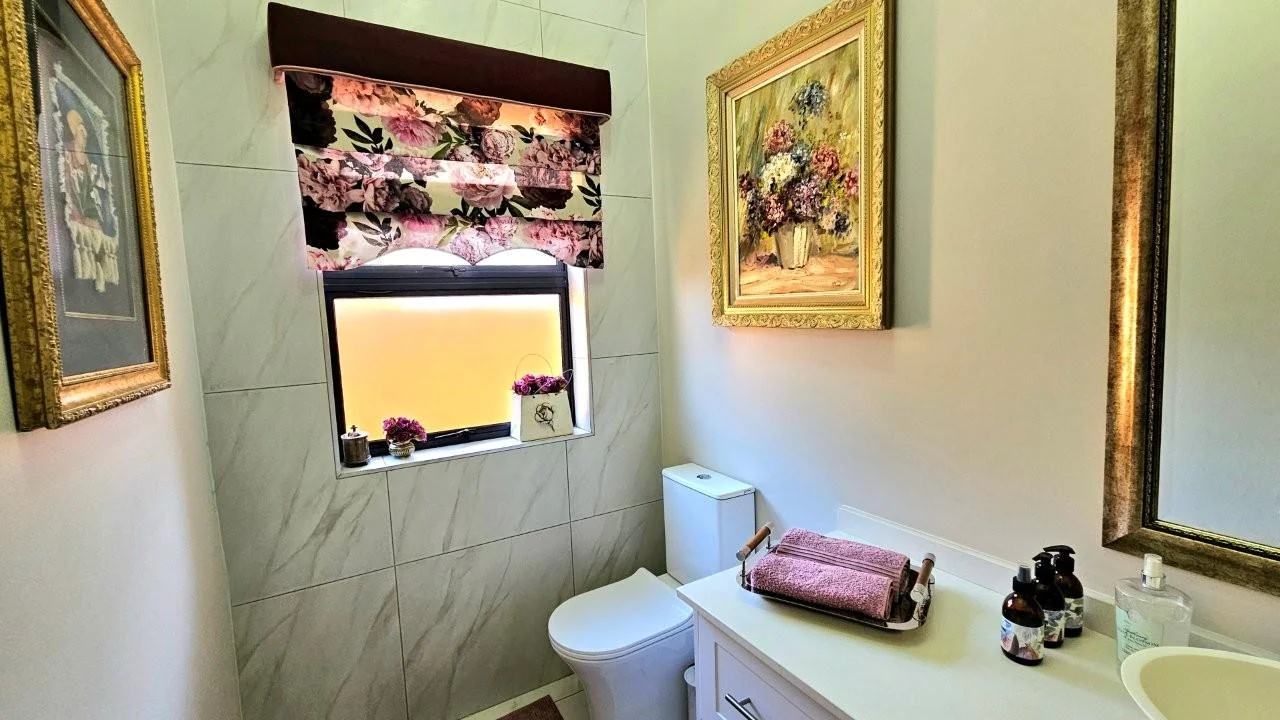 RETIRE@MIDSTREAM : YOU ARE GOING TO LOVE THIS PROPERTY. SOLE AND EXCLUSIVE MANDATED.