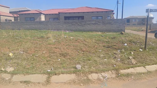 Golden Gardens, Sebokeng