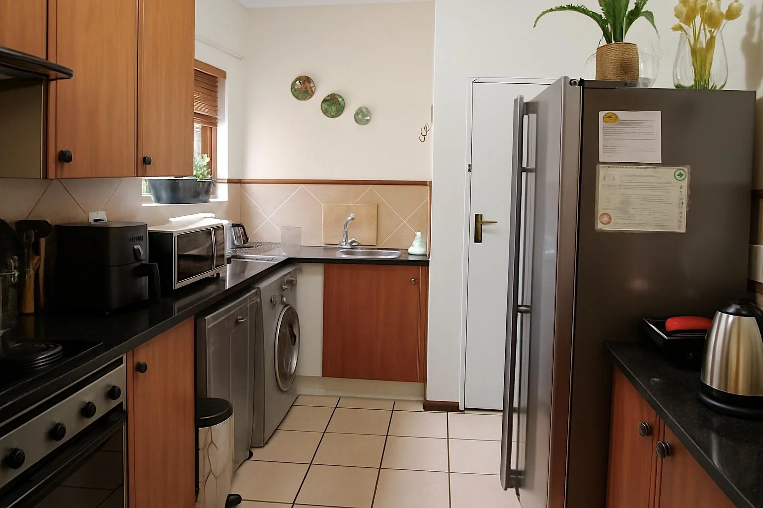 NEW LISTING ..... THE BEST 2 X 2 X 2 BY FAR!