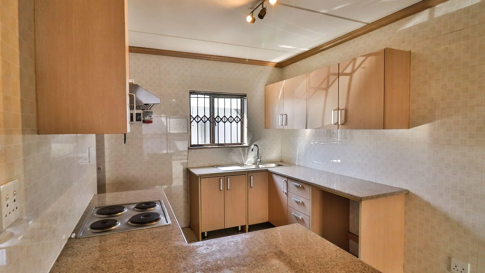 Ground Floor Apartment For Sale