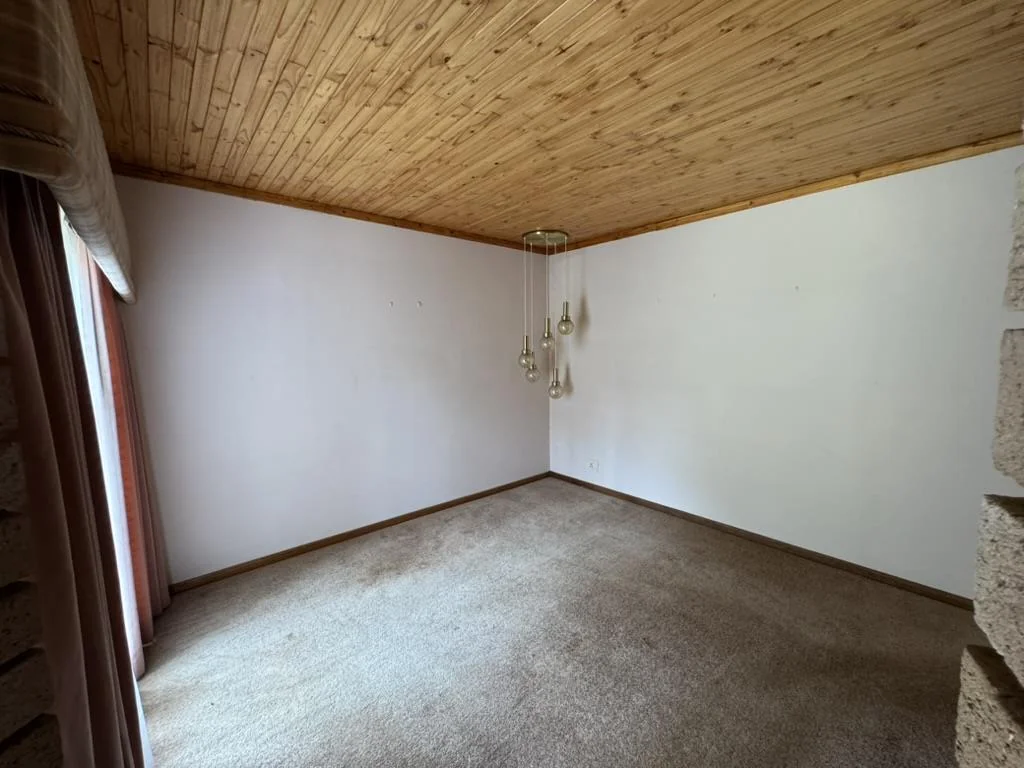 Stunning four-bedroom house next to the wildlife Park.