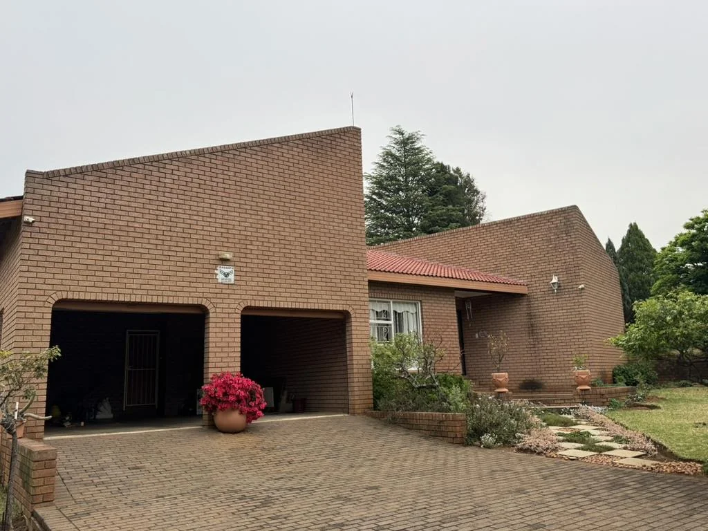 Stunning four-bedroom house next to the wildlife Park.