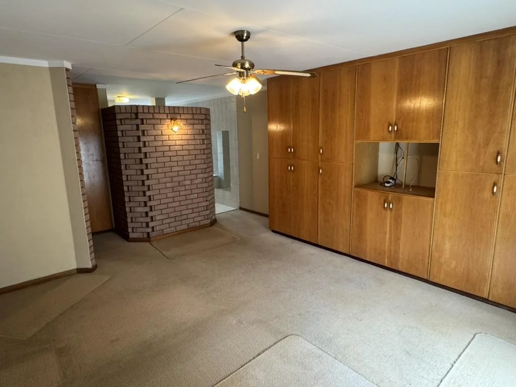 Stunning four-bedroom house next to the wildlife Park.