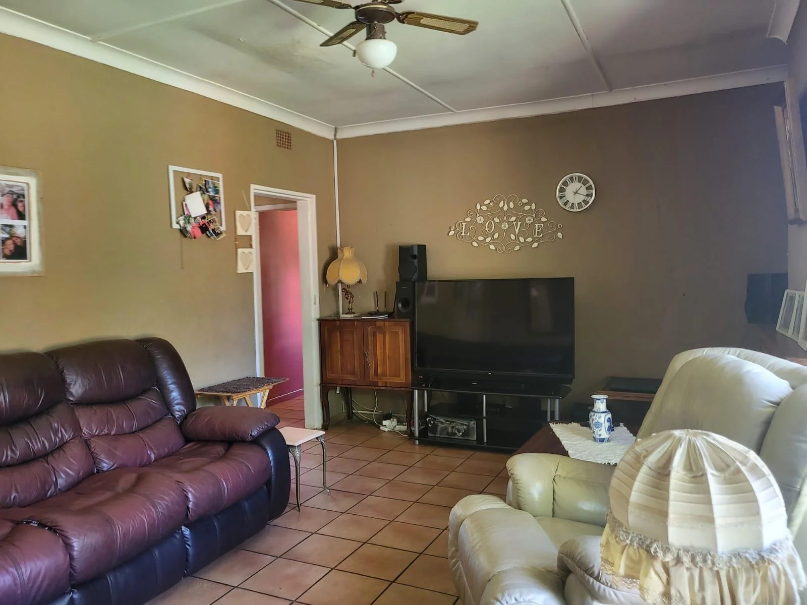 Reduced to sell!!  Well located family home with flatlet, swimming pool and salon area, for sale in Risiville.