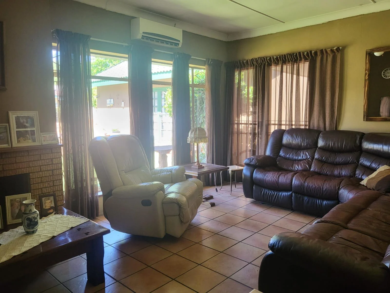 Reduced to sell!!  Well located family home with flatlet, swimming pool and salon area, for sale in Risiville.