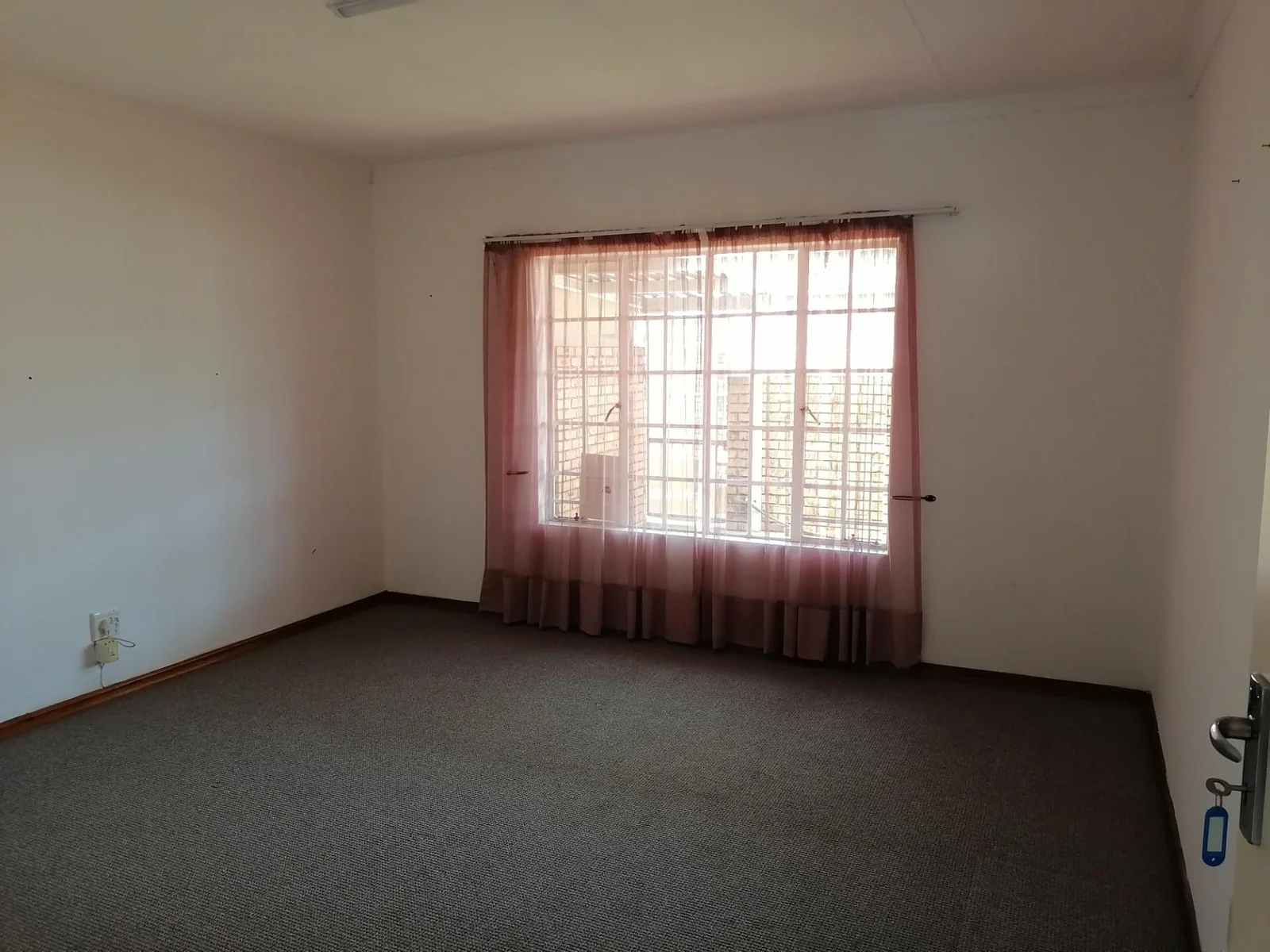 Spacious townhouse for sale