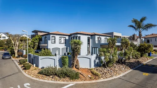 23 Crossberry, Greenstone Hill, Edenvale