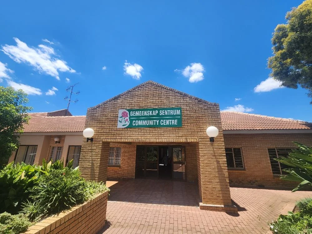 Simplex  in Retirement Village in Equestria.