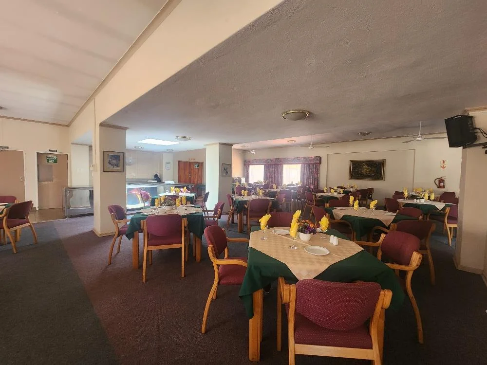 Simplex  in Retirement Village in Equestria.