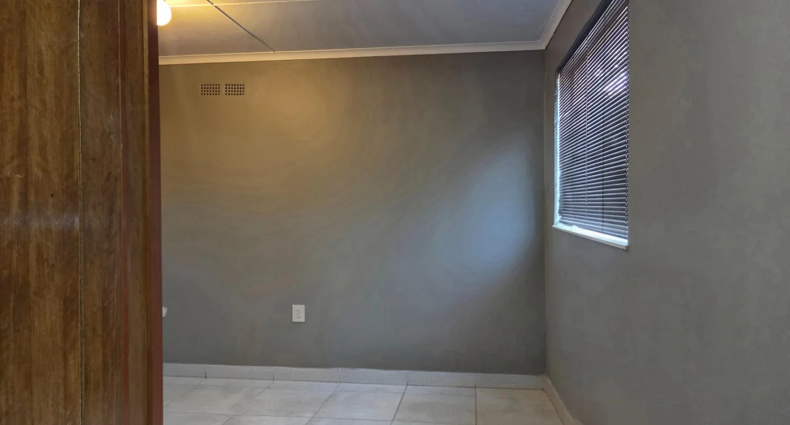 Live Comfortably, Earn Instantly — Home with Flatlet in Top Location