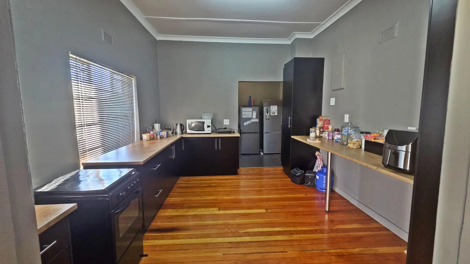 Live Comfortably, Earn Instantly — Home with Flatlet in Top Location