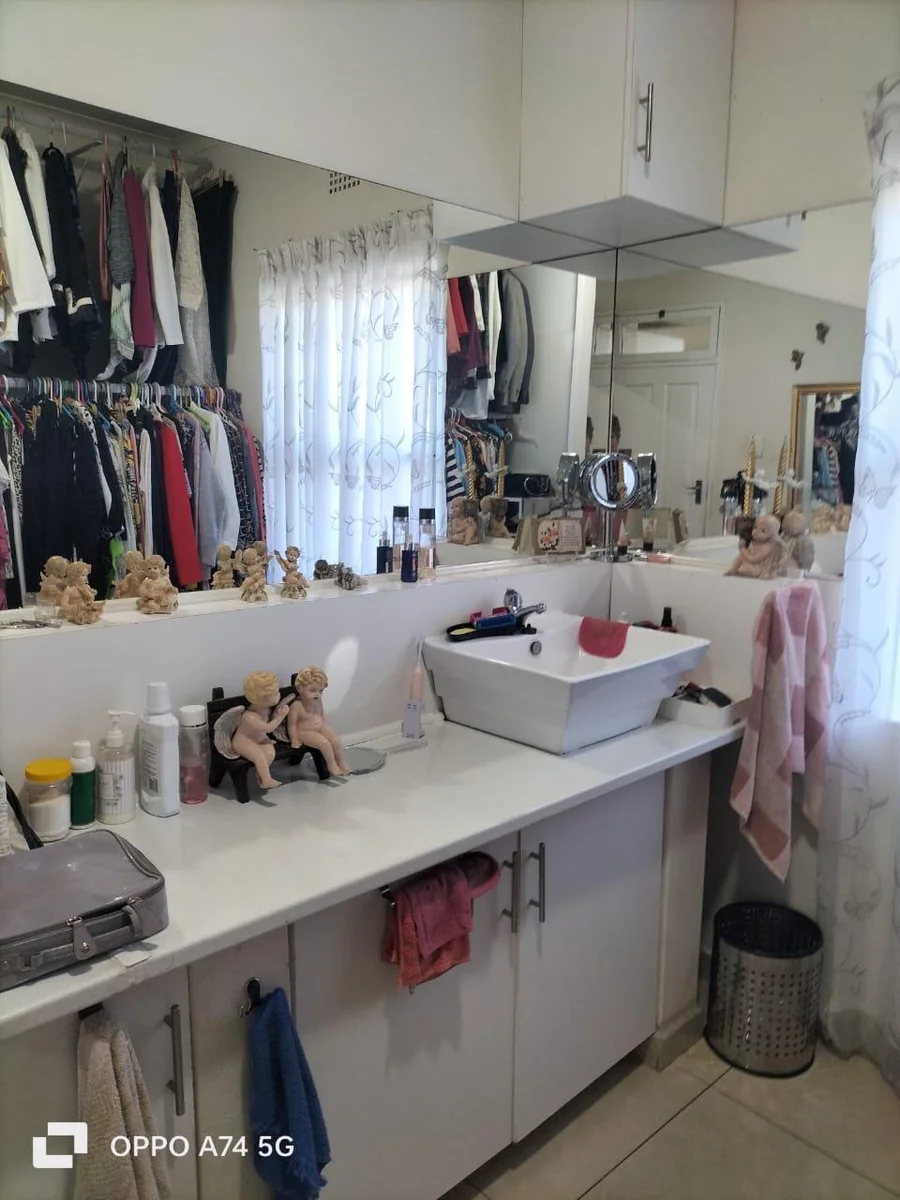 Spacious four-bedroom home available for viewing.  Call now to schedule your appointment.