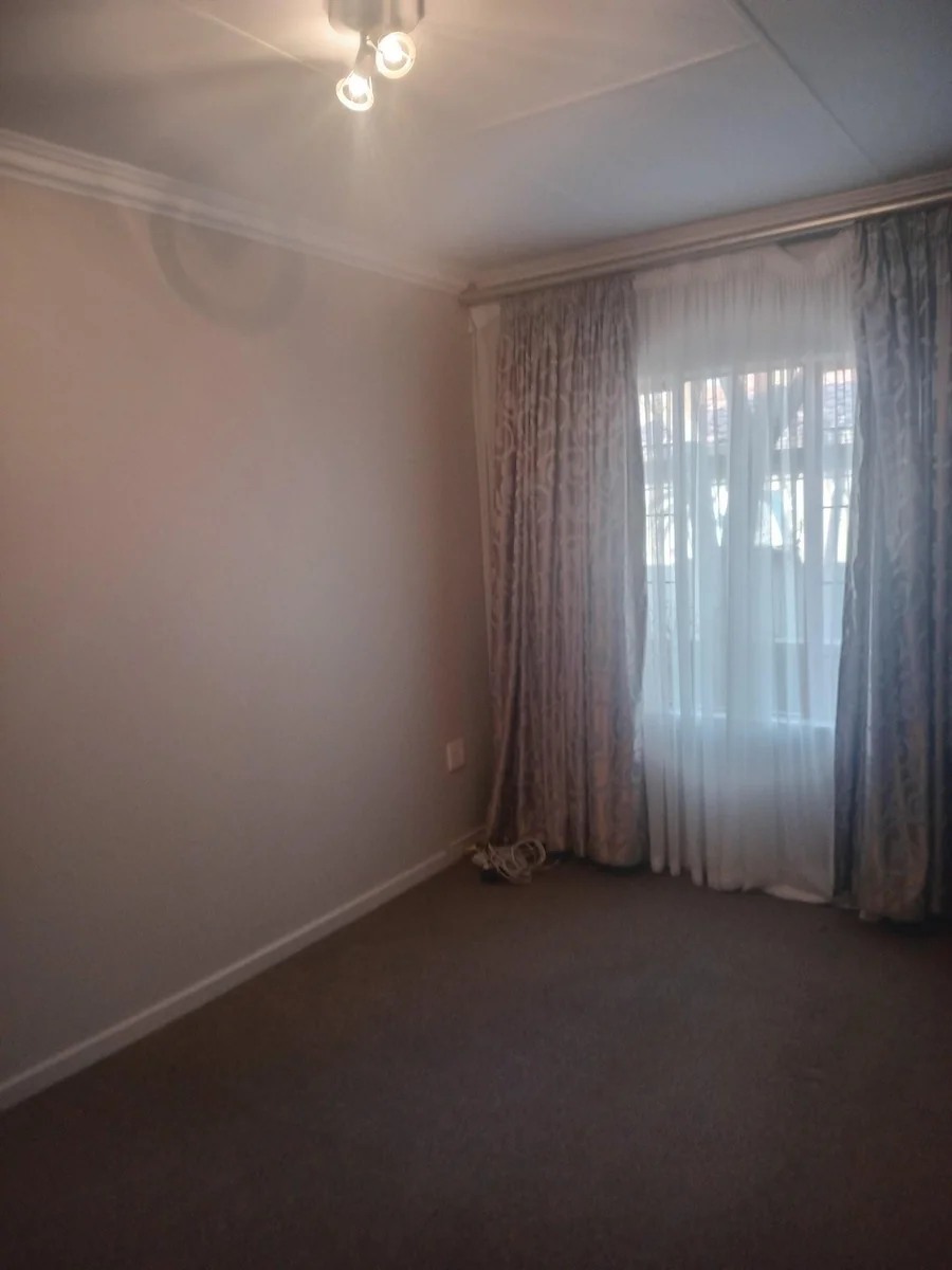 A DECENT FOUR BED FAMILY HOME