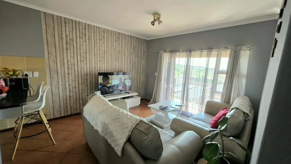 Light, Space, and Modern Comfort Await You at Dunlin Palms