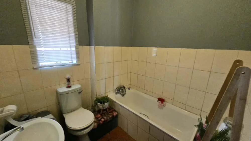 Light, Space, and Modern Comfort Await You at Dunlin Palms