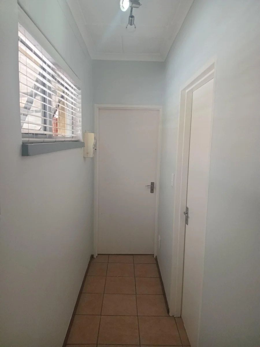 A decent 2 bed 2 baths apartment in Erand Gardens