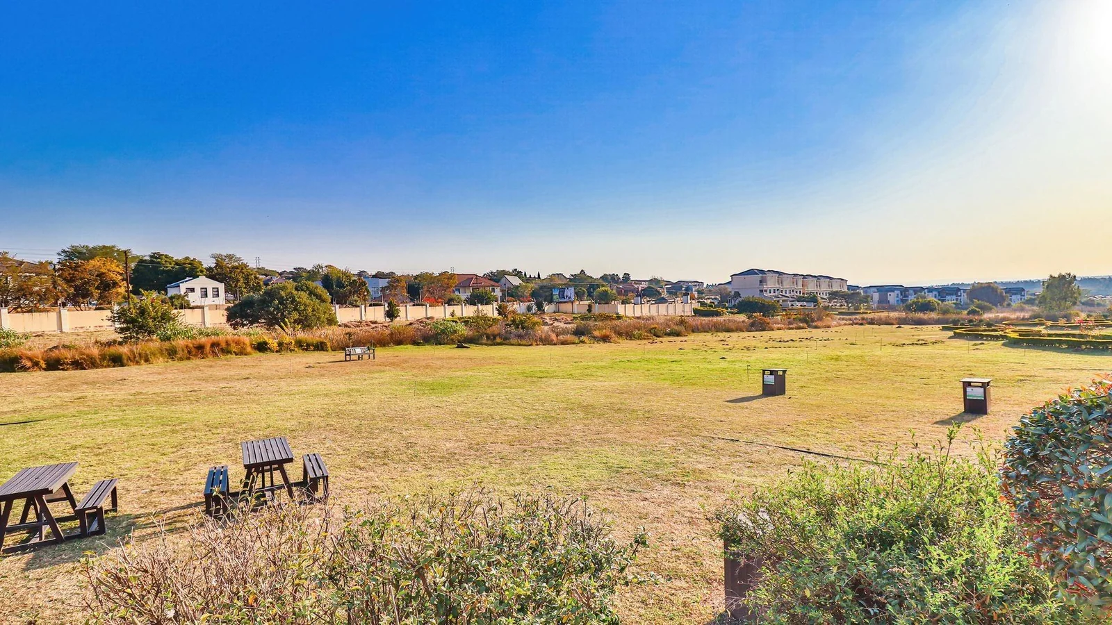 Modern Apartment with Stunning Views For Sale