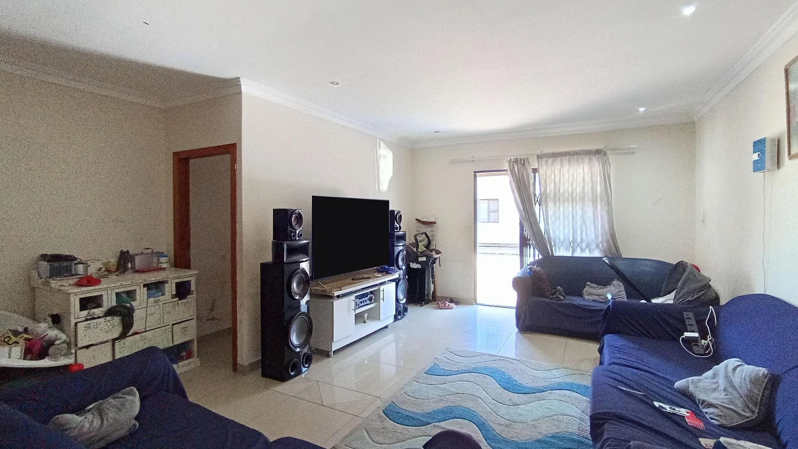 odern 3 bedroom apartment