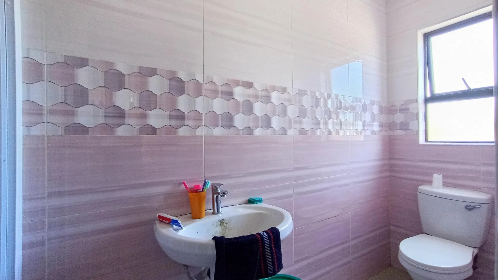 odern 3 bedroom apartment