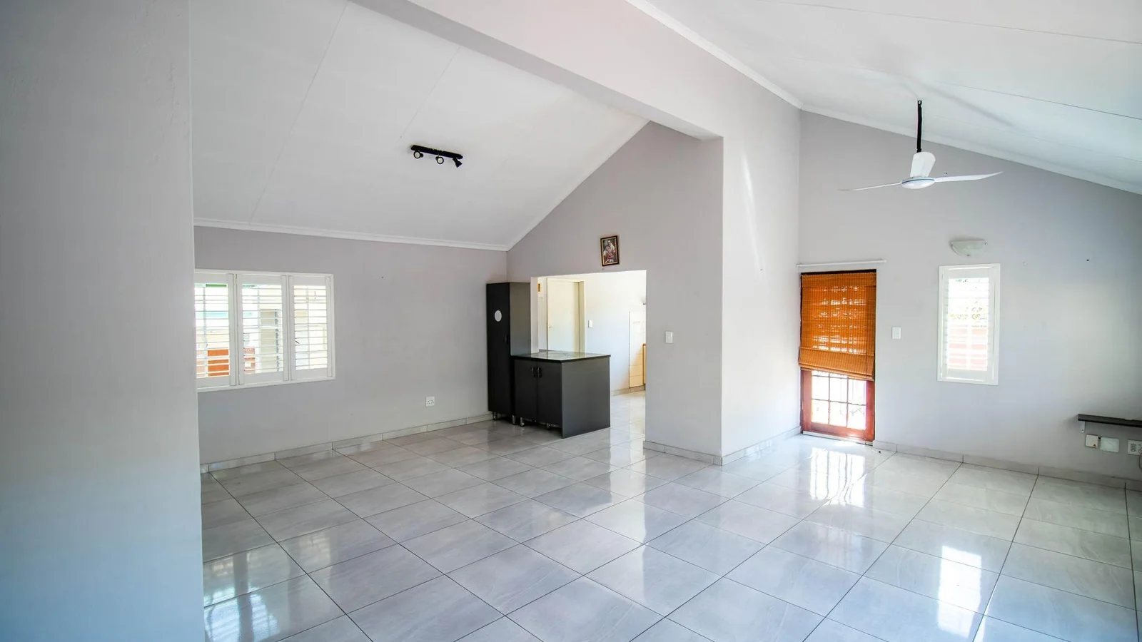 Simplex For Sale in Halfway Gardens