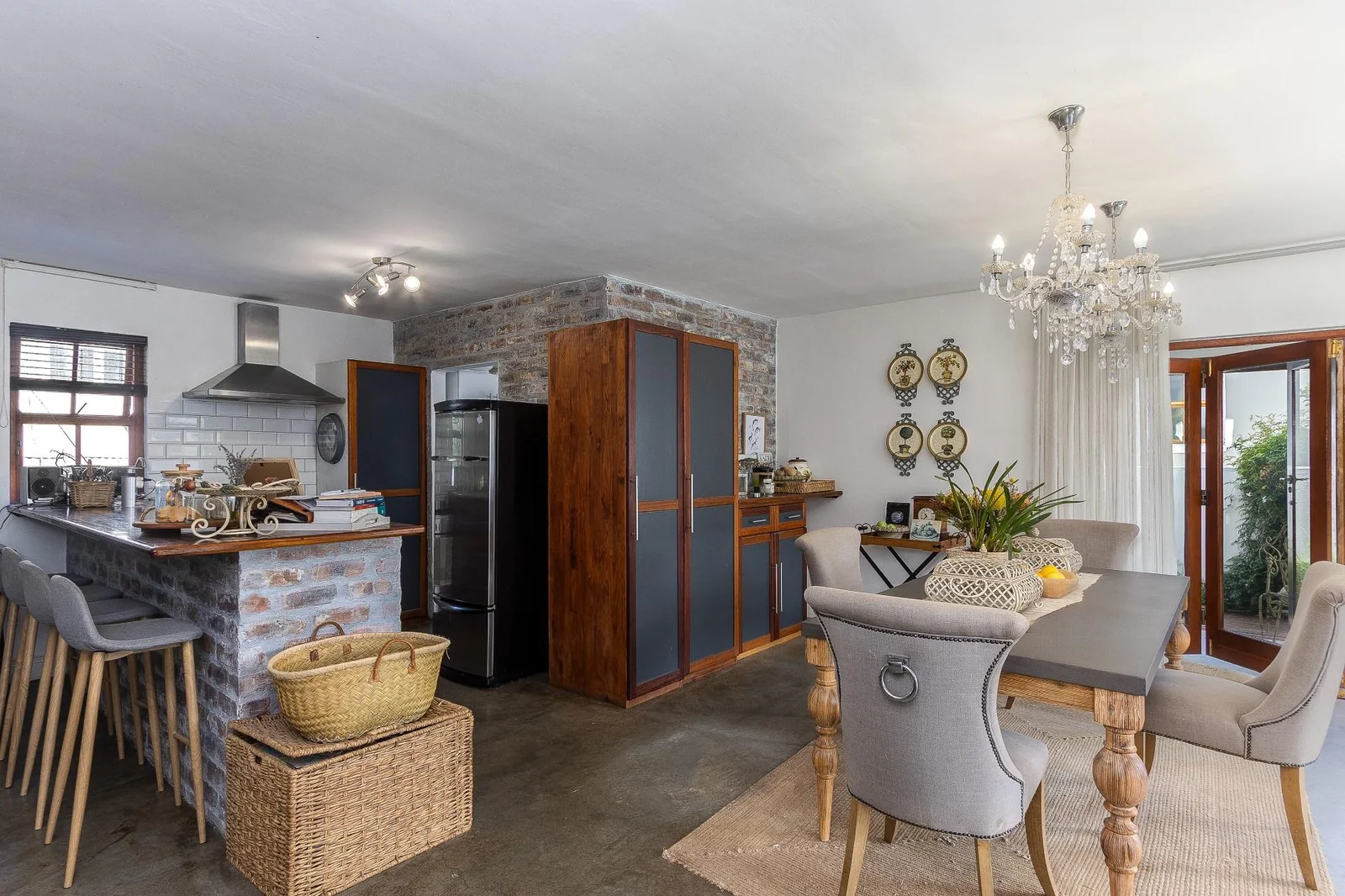 Family Home with space and convenience in Welgevonden Estate