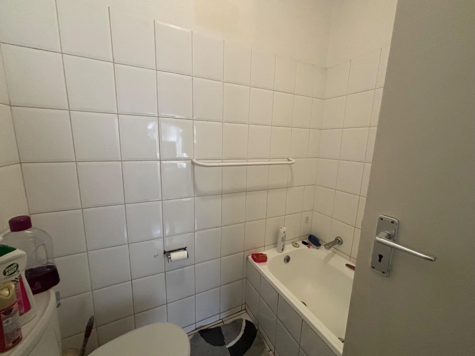 APARTMENT CLOSE TO MENLYN MAINE