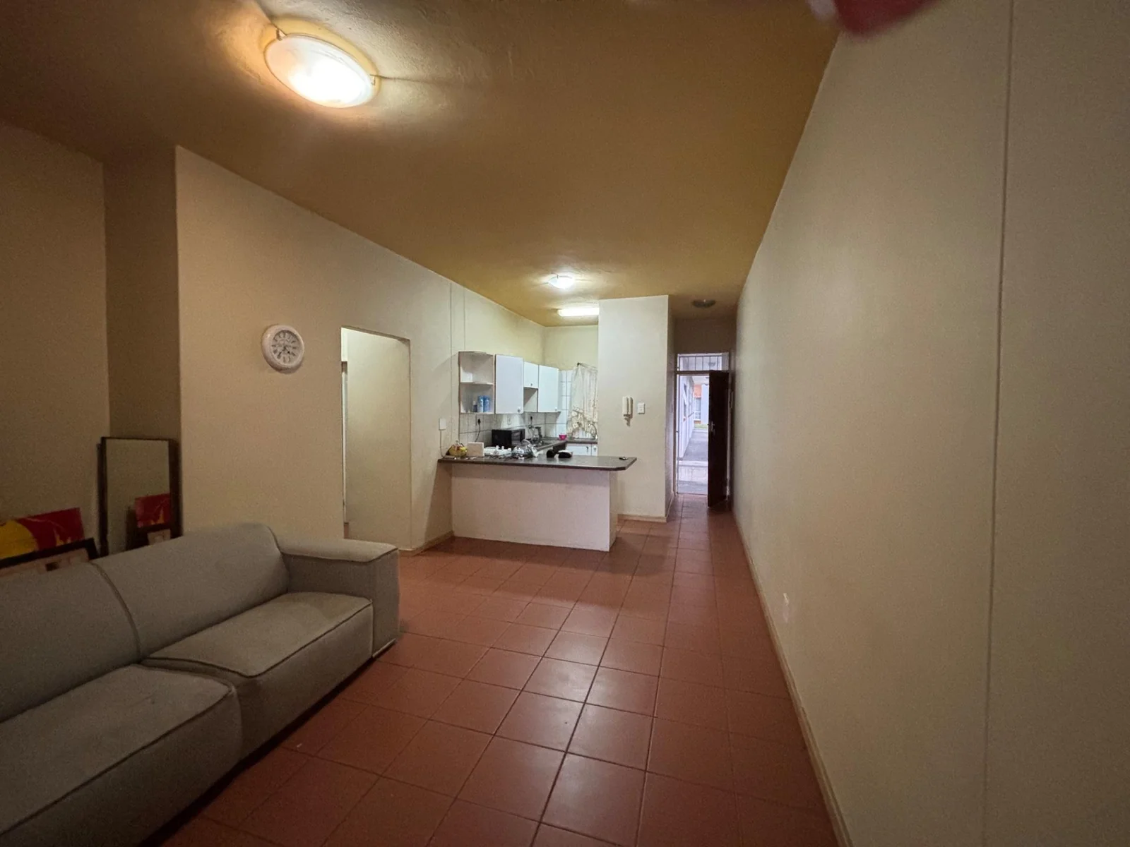 2 BEDROOM APARTMENT NEAR MENLYN MAINE