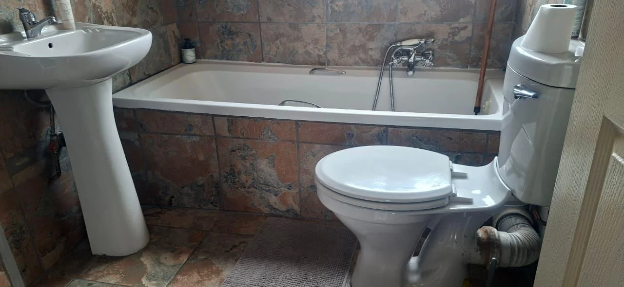 Two bedrooms with Lock up Garage apartment for Sale in Vorna Valley