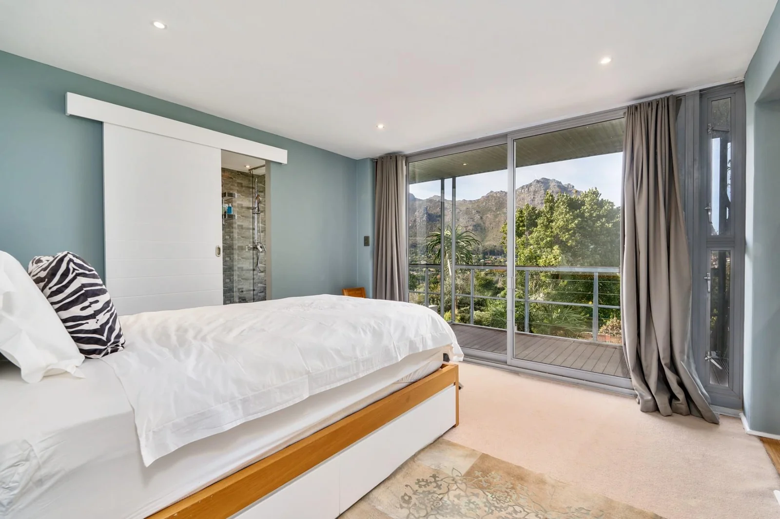 Hout Bay’s most complete family estate – tennis, cottage, solar, elevator – irreplaceable at this price.