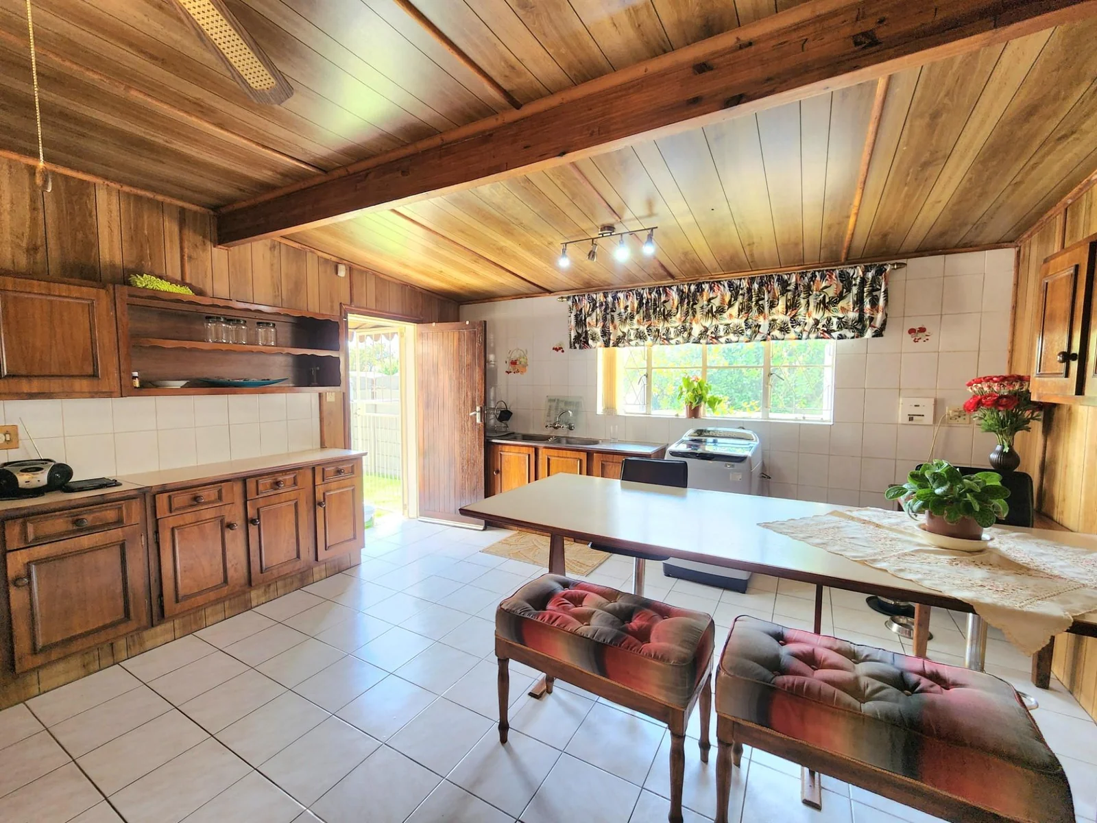 Charming Family Home with Space to grow - Atlasville