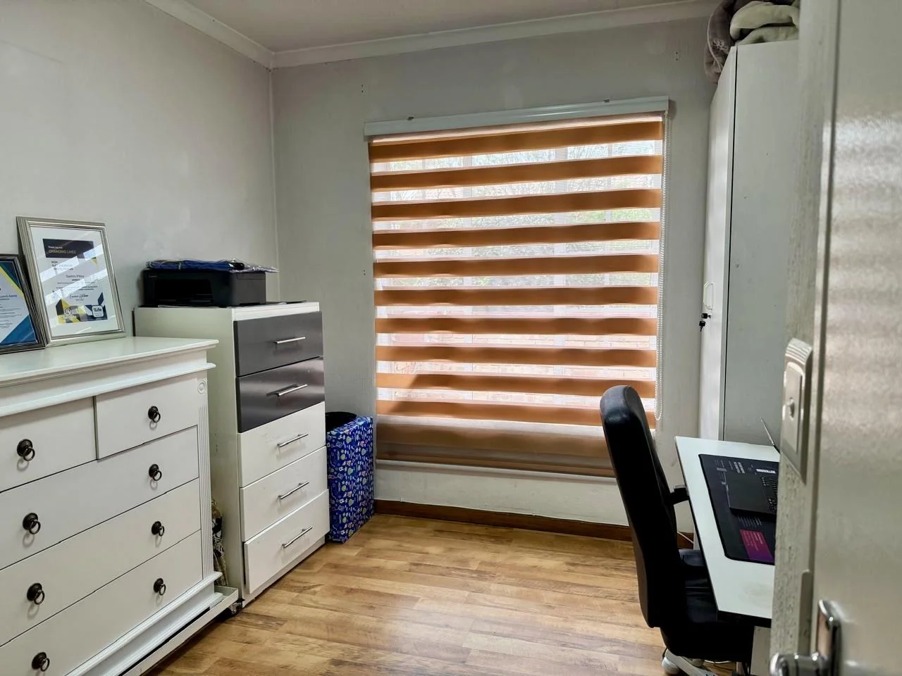 Charming 2-bedroom, 1-bathroom facebrick simplex for Sale in Radiokop